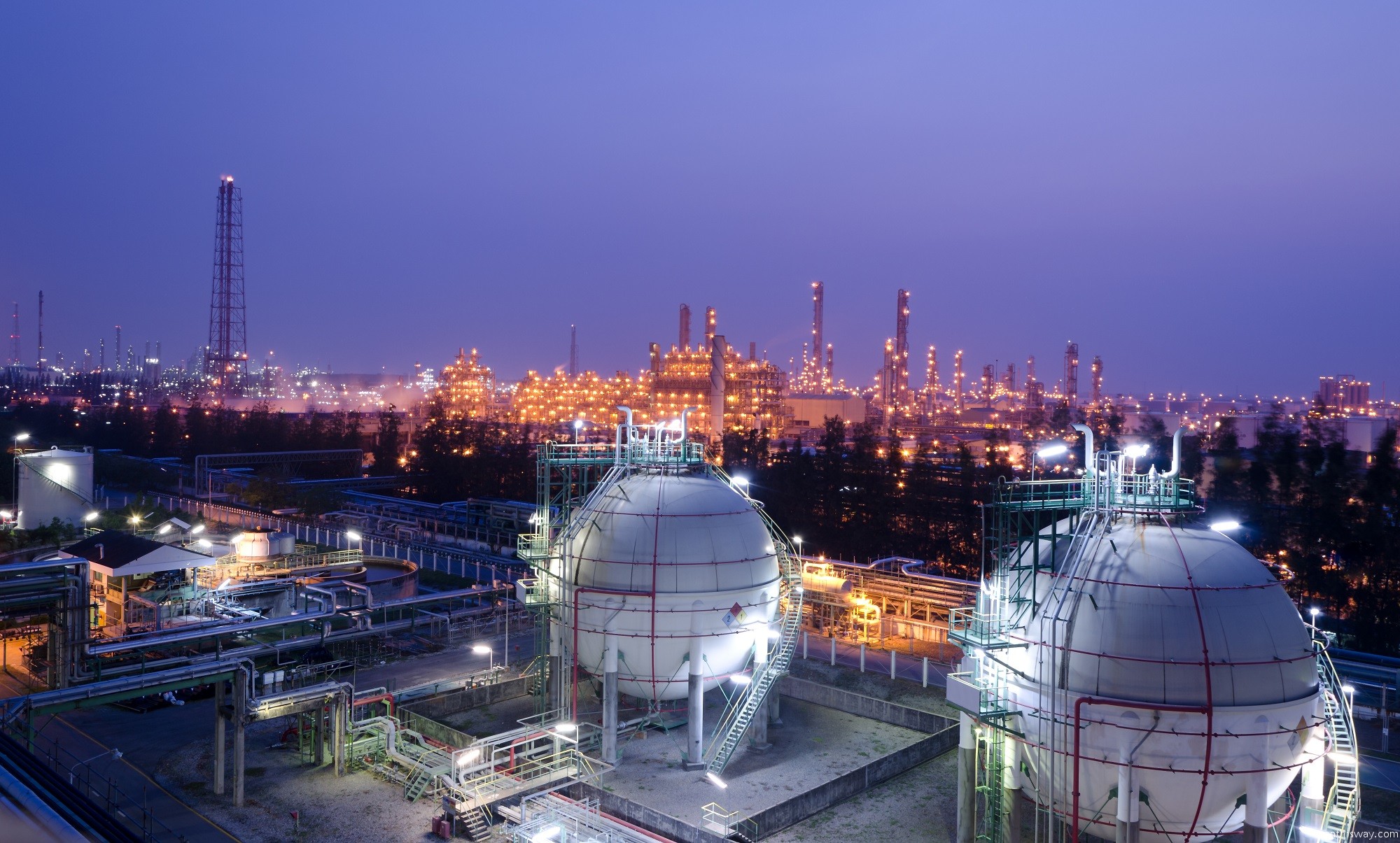  Iran petrochemical industry