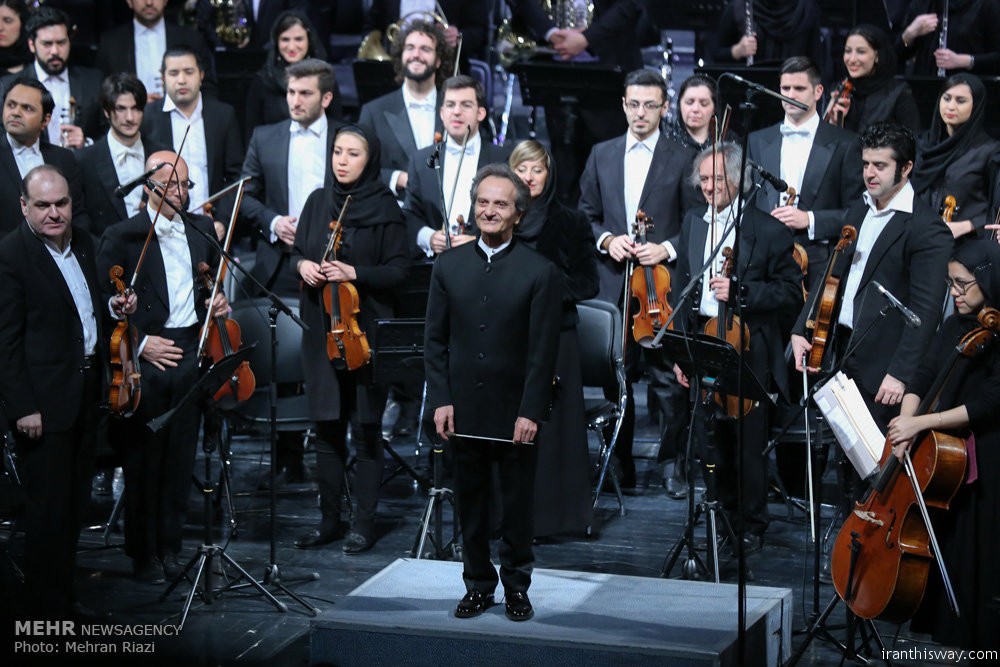 The 7th night of 32nd Fajr Music Festival was devoted to joint performance of Tehran Symphony Orchestra and the Puccini Festival Orchestra from Italy, under the baton of maestros Shahrdad Rohani and Paolo Olmi.