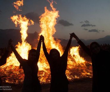 Photo: Sadeh celebration held all over Iran