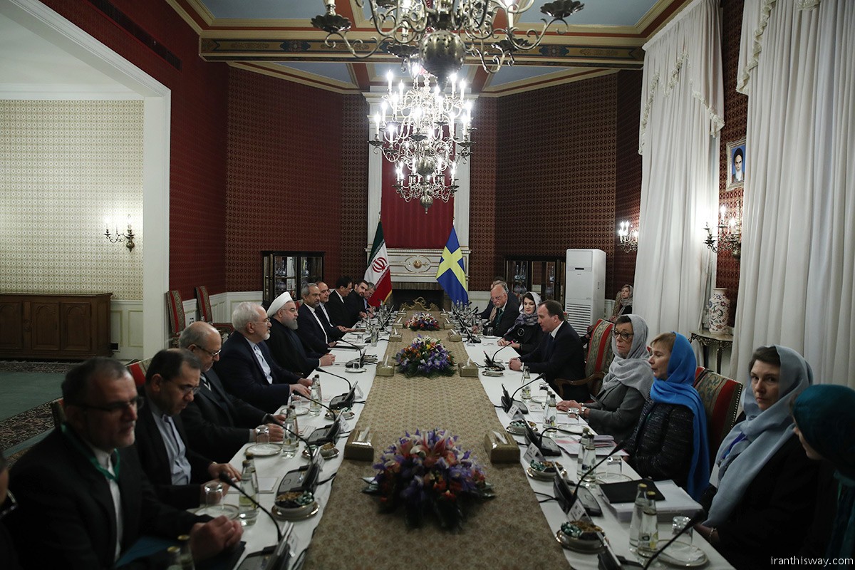 President Rouhani officially welcomed Swedish Prime Minister Stefan Löfven at Sa'dabad Palace on Saturday. Löfven has arrived in Tehran on Friday night.