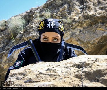 Photo: Iranian Ninja women training in Lorestan province