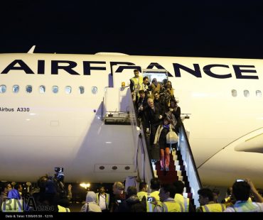 First AirFrance jet in years lands in Iran
