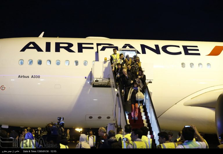 First AirFrance jet in years lands in Iran