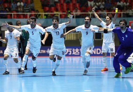 Iran futsal team stands on 3rd place of  World Cup 2016 + photo-video