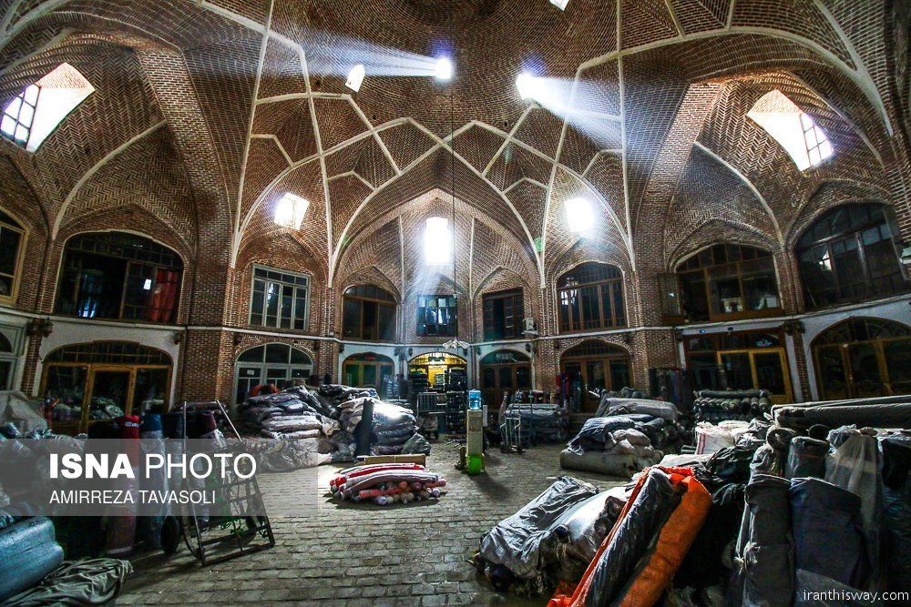 Tabriz Historic Bazaar +Photo