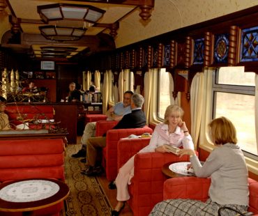 “Golden Eagle” luxurious train leaved Moscow to Tehran