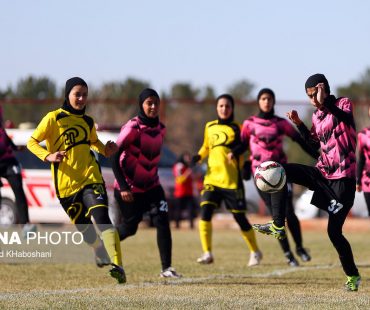 Photo: Iranian women football Pro league