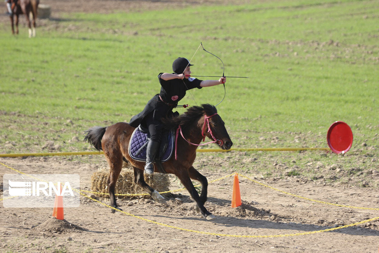 Photo: Horseback Archery in Iran