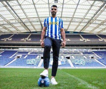 Iranian football player went to Porto